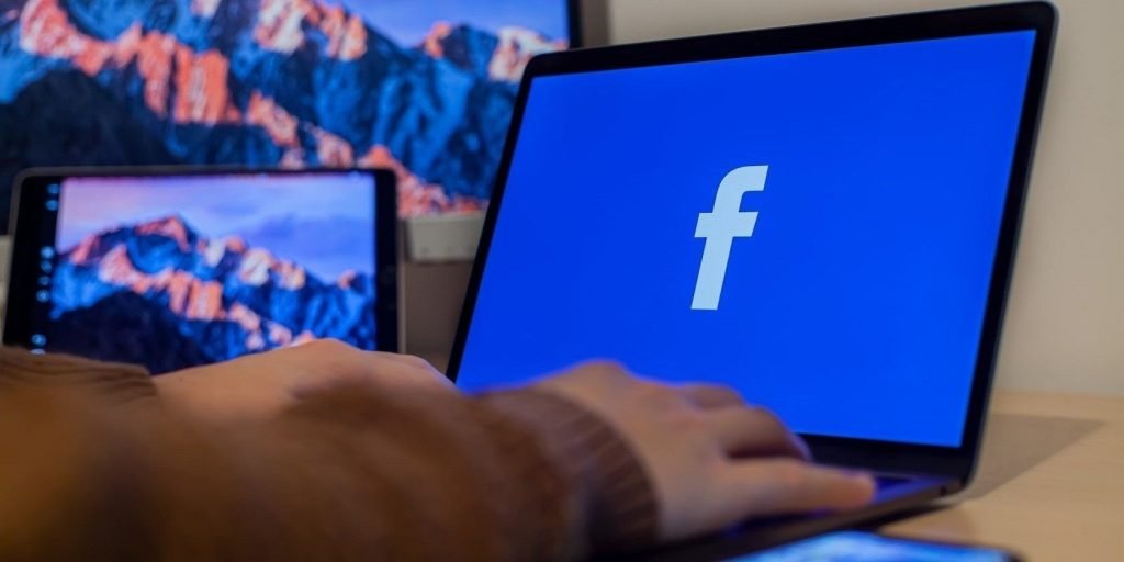 add Alt text for images in Facebook